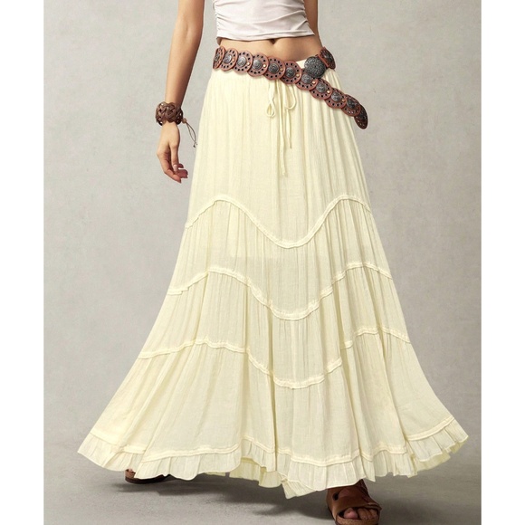 Plus Solid Stretchy Waist Ruffle Hem Maxi Skirt